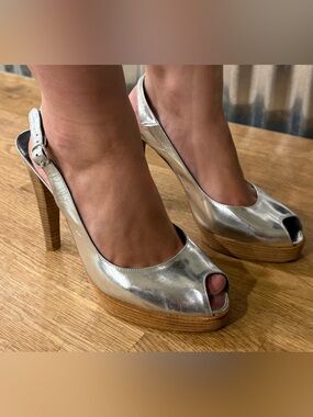Stuart Weitzman Vintage Y2K Platform Metallic Peep-Toe Heels